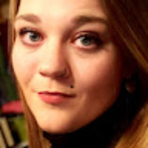 Meet your Posher, Holly